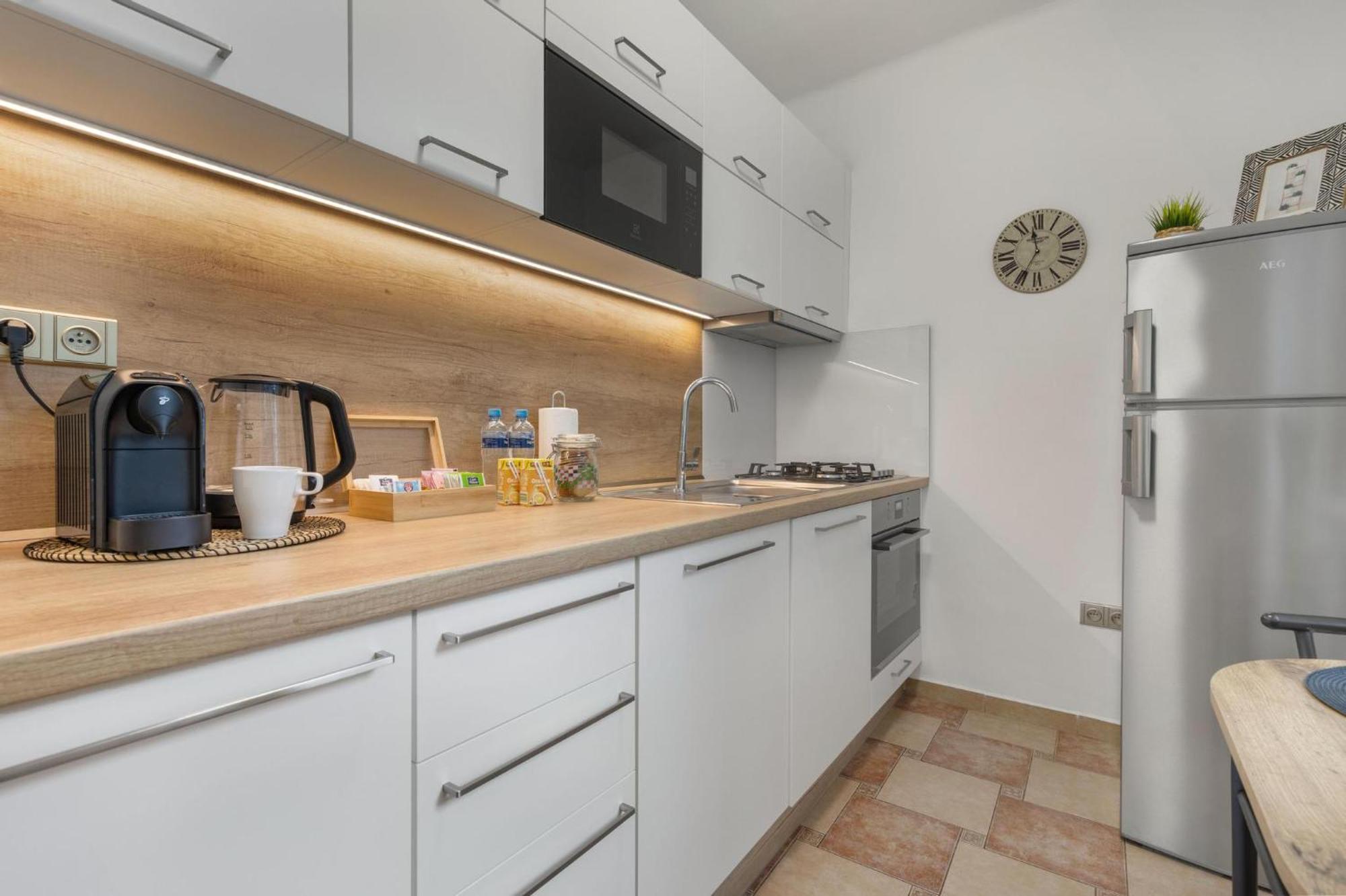 Klimatizovany Self Check-In Apartman Ruzinov Bratislava Eksteriør billede